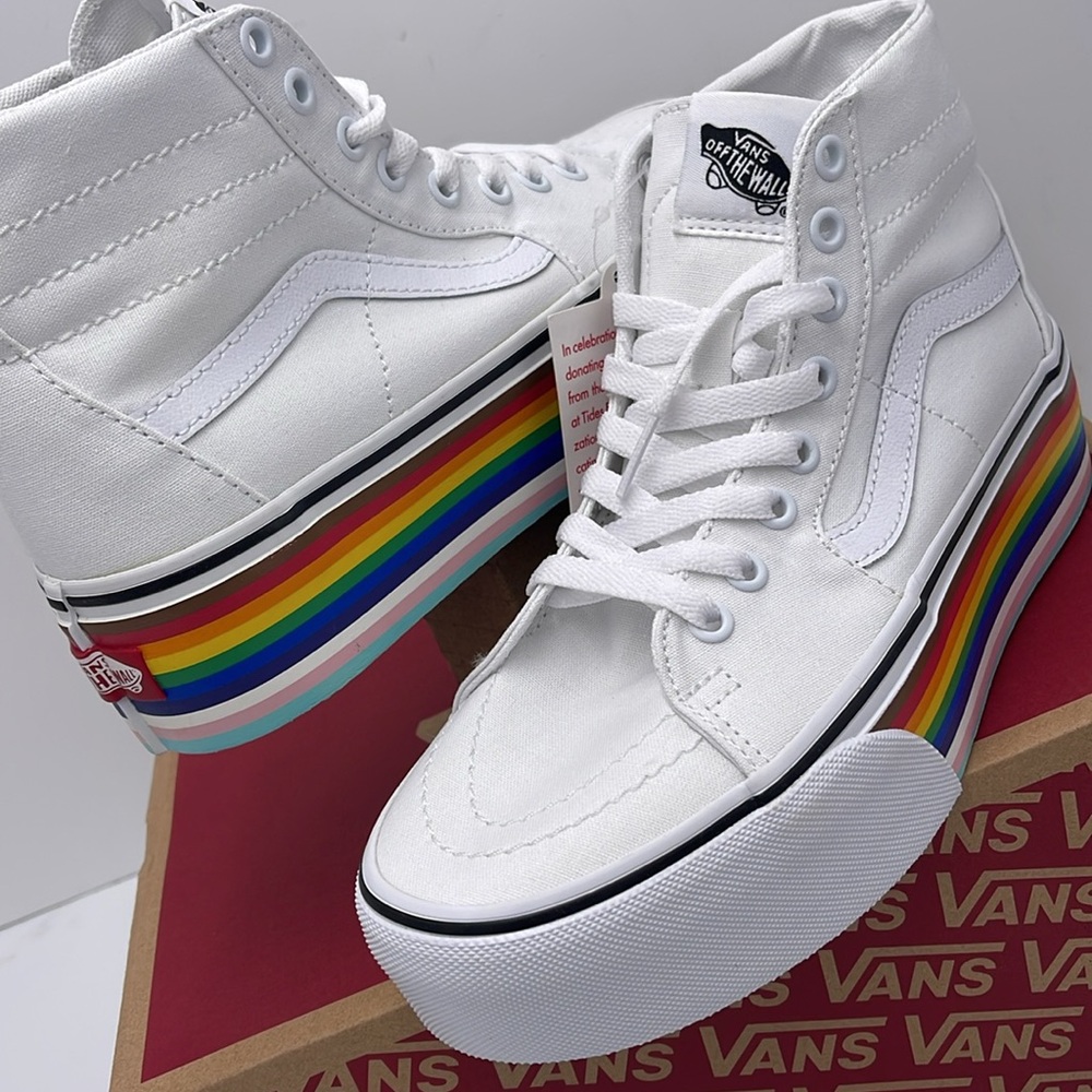 Vans WMNS Sk8-Hi Tapered Pride Rainbow Platform Sneakers
VN0A7Q5PRNC - Picture 10 of 16